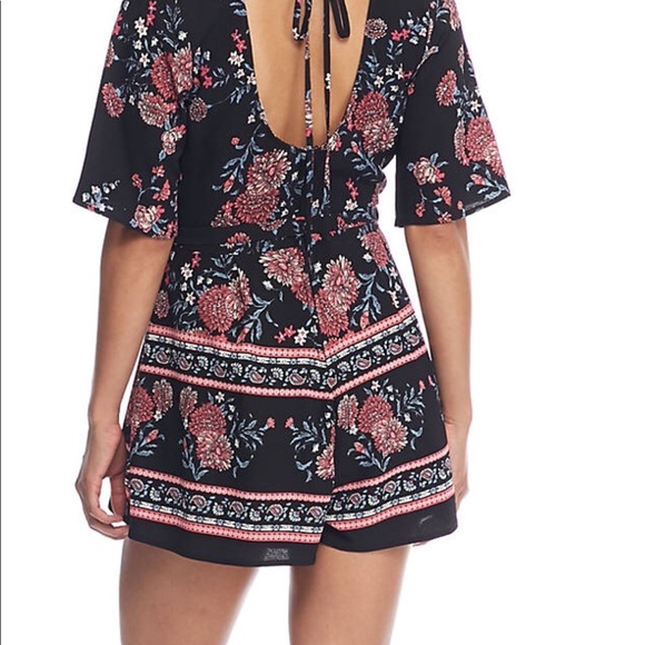 🎉HPx3🎉Ash & Violet Romper NWT 🌺 - Picture 4 of 8